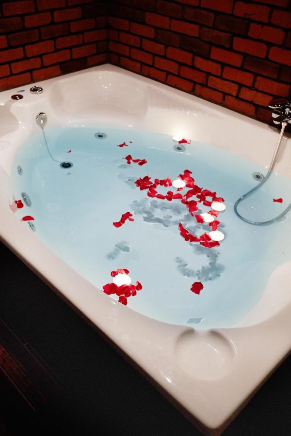 The Crystal Blue Xaidari Hotel Skaramangás Extérieur photo